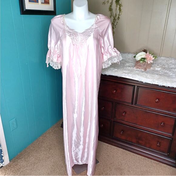 Vintage 80s Sabrina for Mervyn's Pink Satin Full Length Nightgown L